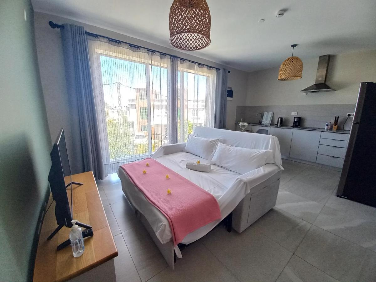 Bois Mapou Self Catering Apartments Unit 203 Riviere Noire Bagian luar foto